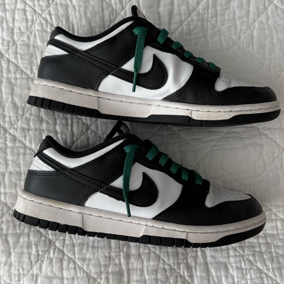 100% Authentic Nike Dunk Low WMNS Panda - Black/White - Picture 2 of 12
